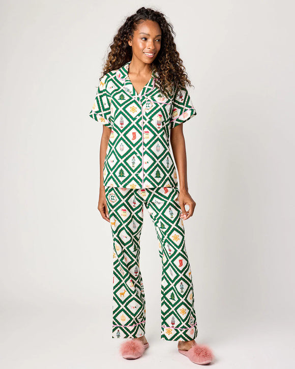 Holiday Story Pajama Pants Set in Hunter Green